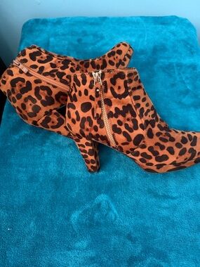 Allegra K Leopard Print Ankle Booties - Orange & Black